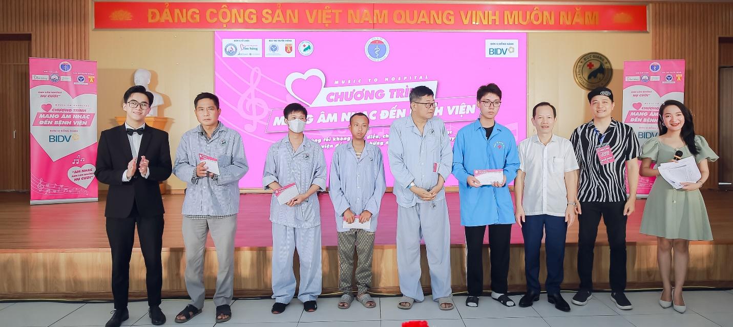 Mang Âm Nhạc Đến Bệnh Viện số 217 – Lan tỏa yêu thương tại BVĐK Đức Giang 